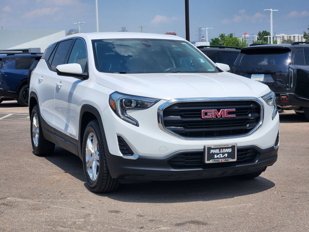 Used 2018 GMC Terrain SLE FWD image 3