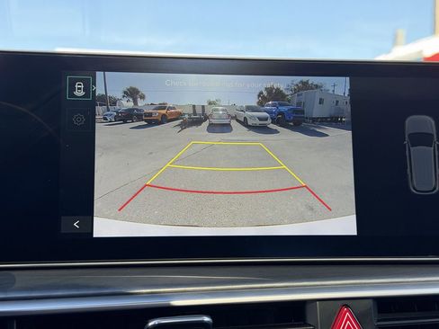 New 2026 Kia Sorento SX image 23