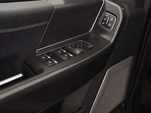 Used 2021 Ford F150 Lariat w/ Equipment Group 502A High image 17