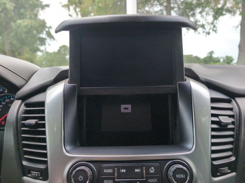 Used 2020 Chevrolet Tahoe LT AWD/4WD image 47