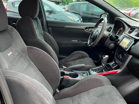 Used 2018 Nissan Sentra NISMO FWD image 20