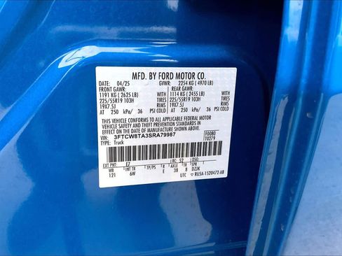 Used 2025 Ford Maverick Lobo image 34