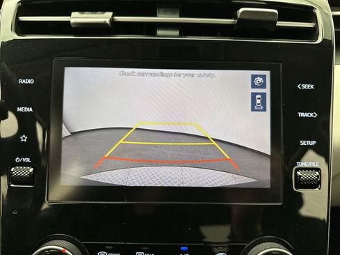 Certified 2023 Hyundai Tucson SEL AWD/4WD image 17