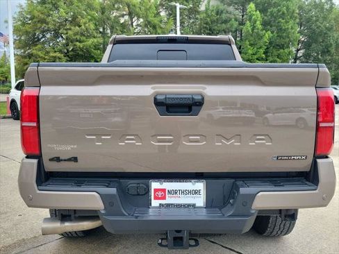 Certified 2026 Toyota Tacoma TRD Off-Road w/ TRD Off Road Upgrade Package AWD/4WD image 5