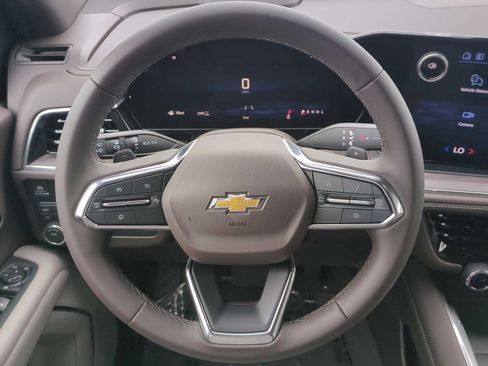 New 2026 Chevrolet Suburban LS AWD/4WD image 14