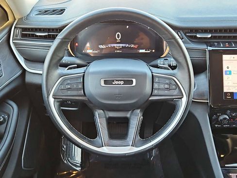 Used 2021 Jeep Grand Cherokee L Limited image 23