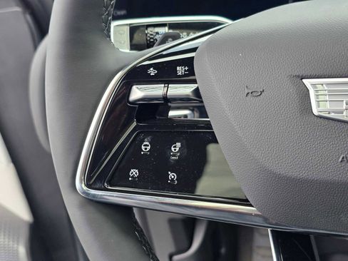 New 2024 Cadillac Lyriq Sport image 36