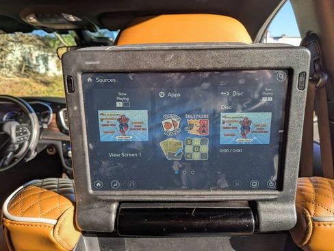 Certified 2021 Chrysler Pacifica Pinnacle FWD image 27