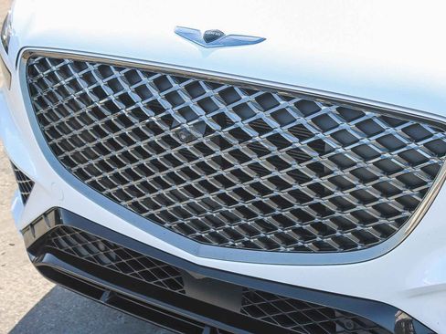 Used 2023 Genesis GV70 2.5T w/ Sport Prestige Package image 6