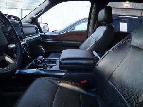 Used 2021 Ford F150 Lariat w/ Equipment Group 502A High image 6