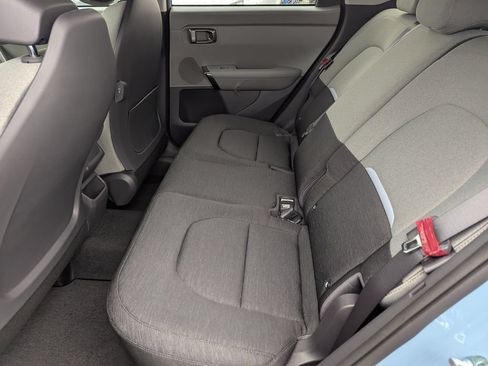 New 2027 Kia Seltos S FWD image 16