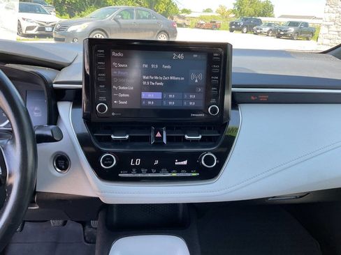 Used 2022 Toyota Corolla SE FWD image 21