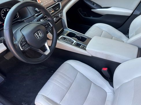 Used 2018 Honda Accord EX-L image 4