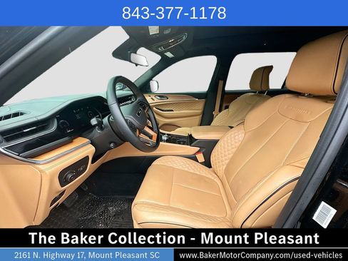 Used 2025 Jeep Grand Cherokee L Summit w/ Advanced Protech Group IV AWD/4WD image 22
