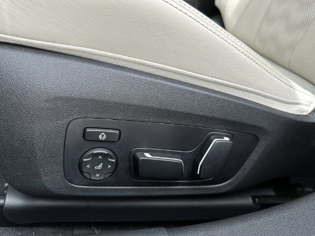 Used 2027 BMW M3 Competition AWD/4WD image 20