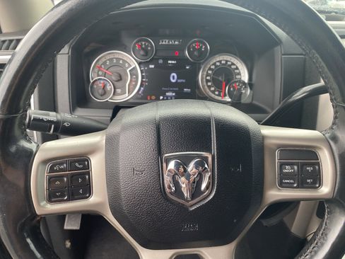 Used 2018 RAM 2500 Laramie w/ Convenience Group image 10