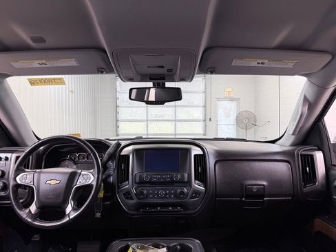 Used 2018 Chevrolet Silverado 1500 LTZ w/ Sport Package AWD/4WD image 27