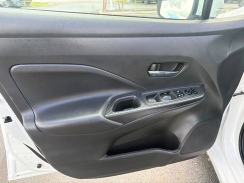 Used 2024 Nissan Versa SV w/ Trunk Package FWD image 30