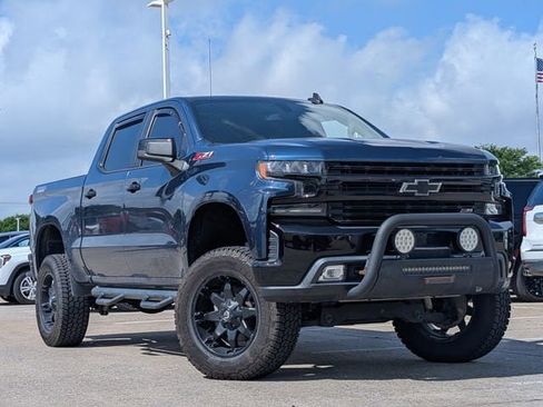Used 2019 Chevrolet Silverado 1500 LT Trail Boss image 1