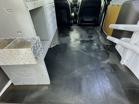 Used 2022 Ford Transit Connect XL FWD image 28