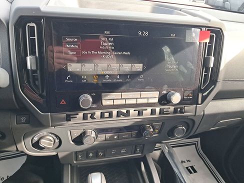 New 2026 Nissan Frontier SV w/ All-Weather Content Package AWD/4WD image 19