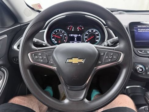 Used 2024 Chevrolet Malibu LT FWD image 24