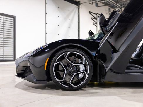 Used 2022 Maserati MC20 Coupe image 19