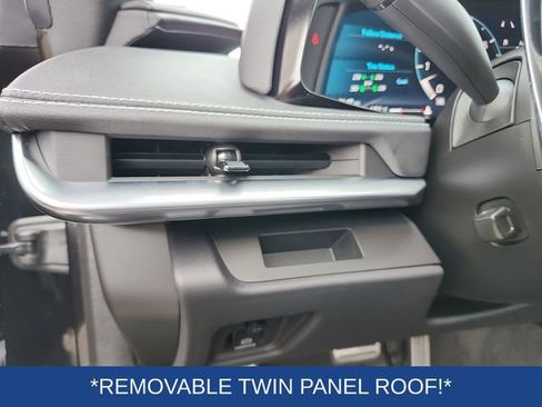 Used 2024 Chevrolet Corvette Stingray Coupe w/ Battery Protection Package image 14