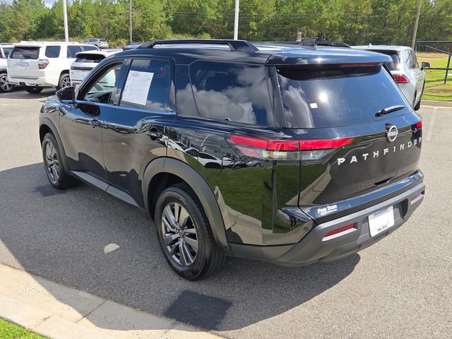 Used 2025 Nissan Pathfinder SV FWD image 11