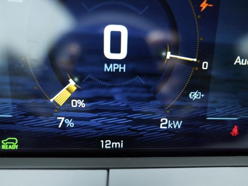 New 2027 Chevrolet Bolt RS w/ Technology Package image 20