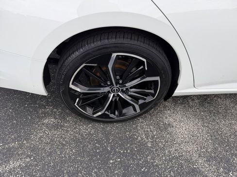 Used 2024 Nissan Altima 2.5 SR FWD image 29
