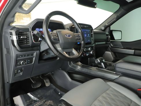 Used 2022 Ford F150 XLT w/ Equipment Group 302A High image 5