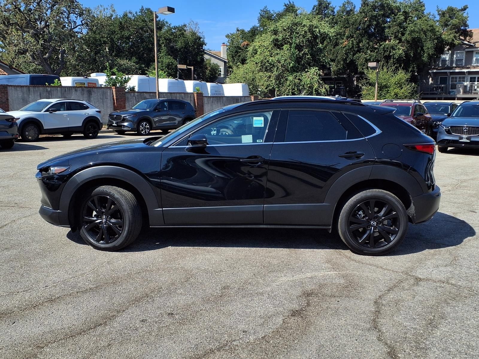 Certified 2025 MAZDA CX-30 2.5 Turbo w/ Premium Package AWD/4WD image 3