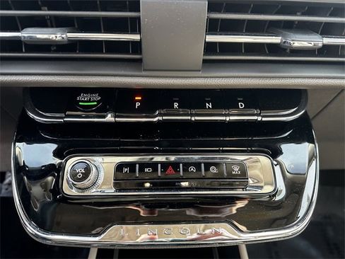 Certified 2024 Lincoln Corsair AWD w/ Equipment Group 101A image 23