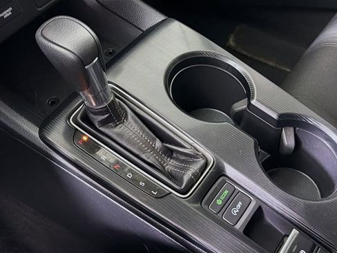 Used 2023 Honda Civic LX image 19