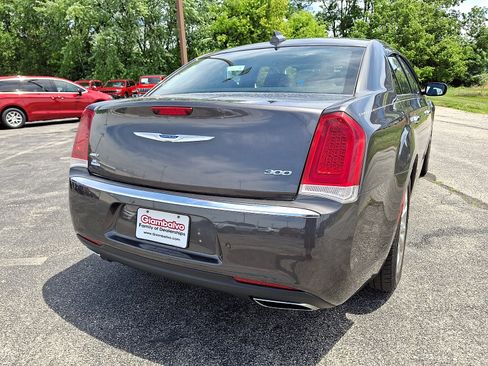 Used 2018 Chrysler 300 Limited w/ Safetytec Plus Group AWD/4WD image 11