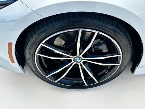 Used 2023 BMW 330i Sedan w/ M Sport Package RWD image 34