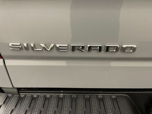 Used 2024 Chevrolet Silverado 1500 LT AWD/4WD image 24