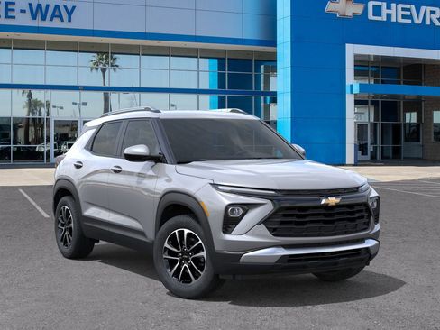 New 2026 Chevrolet TrailBlazer LT w/ LPO, Blackout Package AWD/4WD image 26