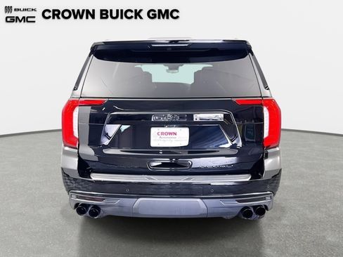 Certified 2023 GMC Yukon Denali Ultimate image 6
