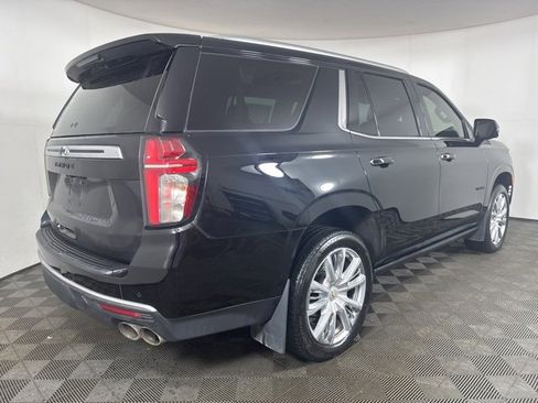 Used 2023 Chevrolet Tahoe High Country image 3