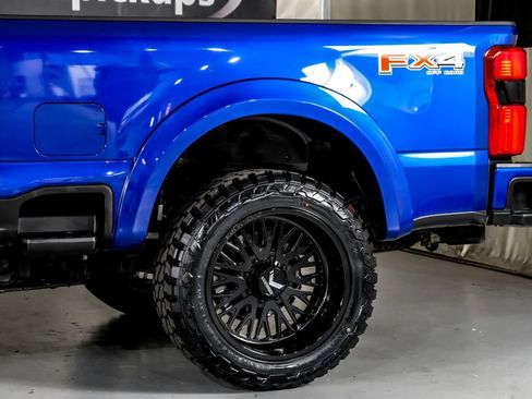 Used 2026 Ford F250 Platinum w/ FX4 Off-Road Package AWD/4WD image 14
