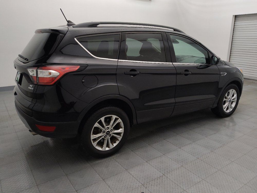 Used 2018 Ford Escape SE w/ Ford Safe & Smart Package AWD/4WD image 10