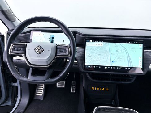 Used 2023 Rivian R1T Adventure AWD/4WD image 4