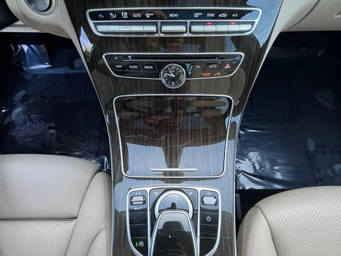 Used 2015 Mercedes-Benz C 300 Sedan image 17
