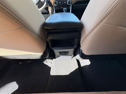 Used 2020 Toyota RAV4 LE image 25