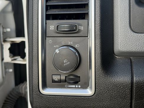 Used 2020 RAM 1500 Classic Warlock image 18