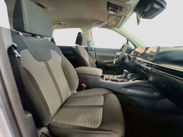 New 2026 Kia Sorento LX FWD image 27