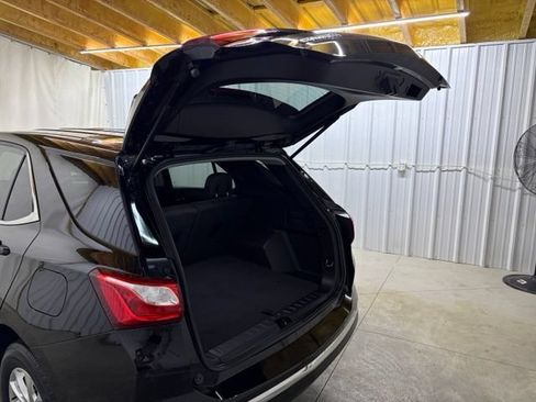 Used 2020 Chevrolet Equinox LT AWD/4WD image 10