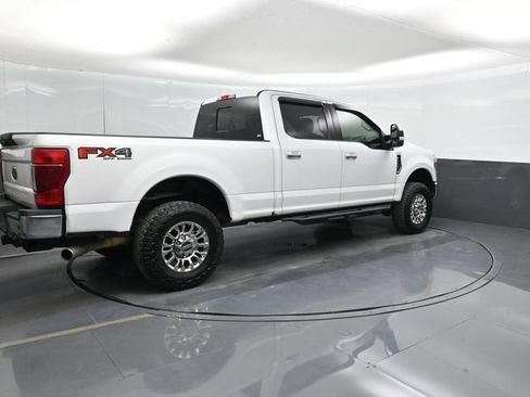 Used 2022 Ford F250 XLT w/ XLT Premium Package AWD/4WD image 3